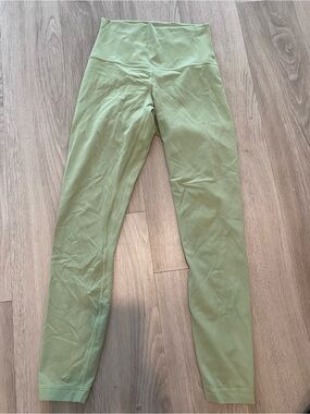 Lululemon High-Waist Light Green Stretch Leggings